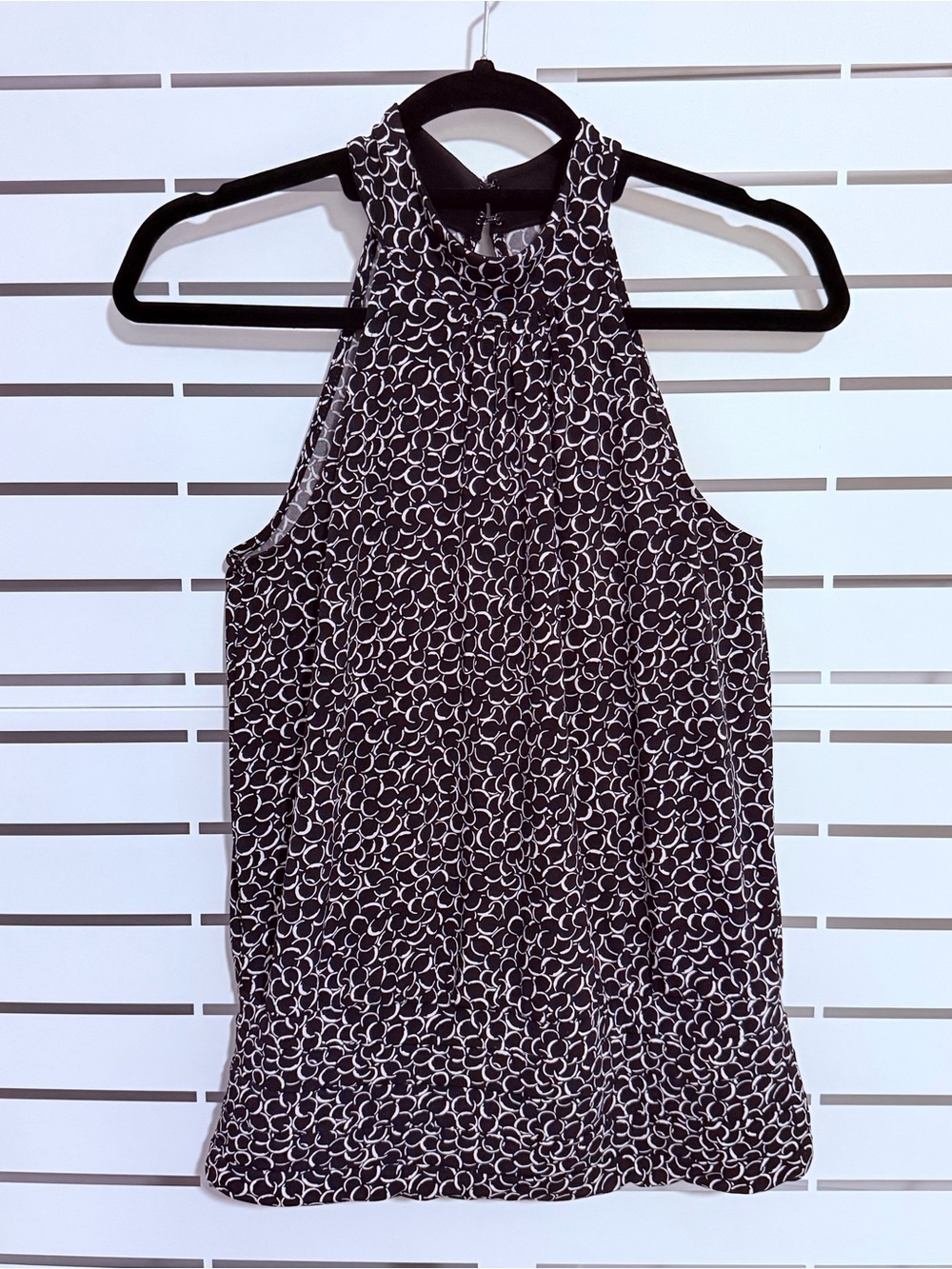 WHBM White House Black Market Black & White Halter Neck Printed Camisole, Size S